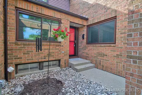 200 Heritage Cmns, Grand Rapids, MI 49503
