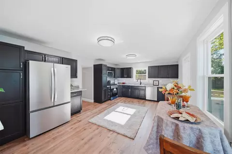 Kitchen - 1025 Hamilton, Jackson, MI 49202 photo 1 of 2