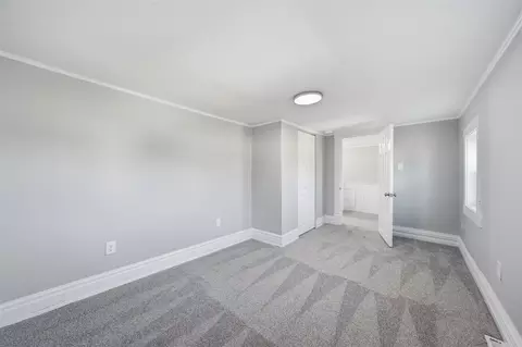 Bedroom - 1025 Hamilton, Jackson, MI 49202 photo 6 of 7
