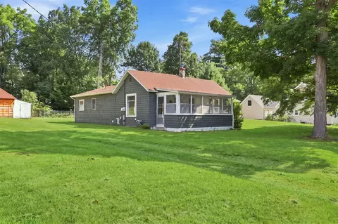 221 E Colfax, Hastings, MI 49058