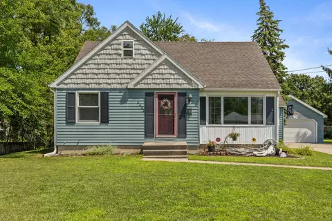 2442 De Laat, Wyoming, MI 49519