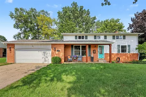 1695 Broadview, Jenison, MI 49428