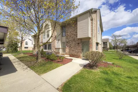 42779 Lilley Pointe, Canton, MI 48187