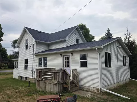 Exterior - 502 S Main, Crystal, MI 48818 photo 1 of 4