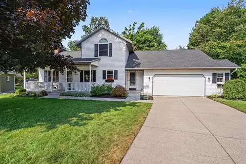 13813 Fox Trl, Holland, MI 49424
