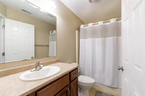 Bath - 73 Arrowhead, Coldwater, MI 49036 photo 3 of 3