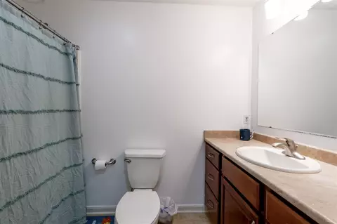 Bath - 73 Arrowhead, Coldwater, MI 49036 photo 1 of 3