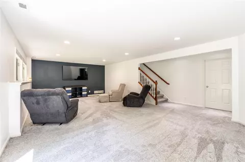 Living - 73 Arrowhead, Coldwater, MI 49036 photo 4 of 5