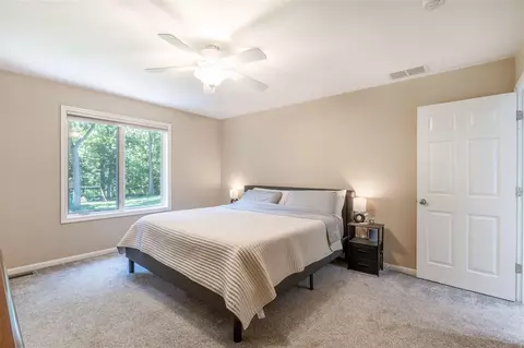 Bedroom - 73 Arrowhead, Coldwater, MI 49036 photo 6 of 7
