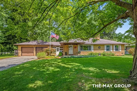 1515 Lancashire, Grand Rapids, MI 49508