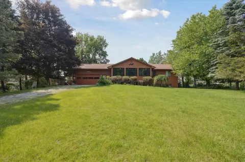 Exterior - 8886 Coleman, Haslett, MI 48840 photo 1 of 8