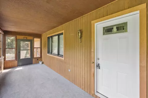 Exterior - 8886 Coleman, Haslett, MI 48840 photo 4 of 8