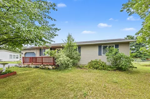 1862 W Curry, Traverse City, MI 49685