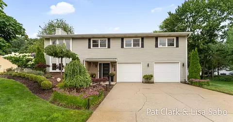 6061 Ridgeview, Muskegon, MI 49441
