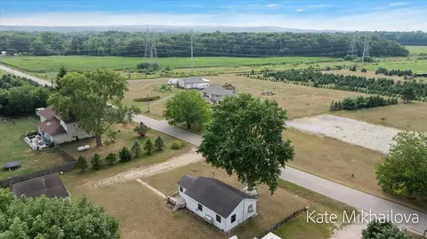 View/Area - 75 4th, Plainwell, MI 49080 photo 19 of 27