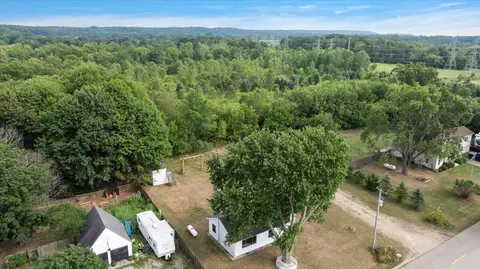 View/Area - 75 4th, Plainwell, MI 49080 photo 1 of 27