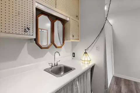 Bath - 75 4th, Plainwell, MI 49080 photo 1 of 3