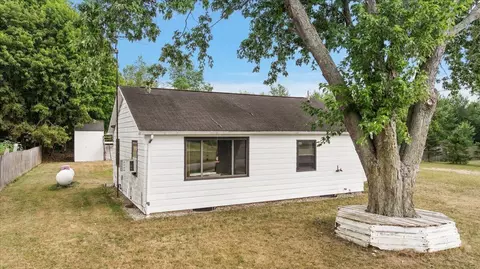 Exterior - 75 4th, Plainwell, MI 49080 photo 12 of 28