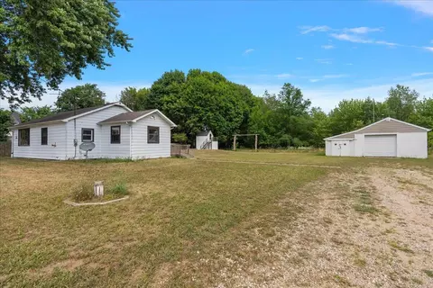 Exterior - 75 4th, Plainwell, MI 49080 photo 4 of 28