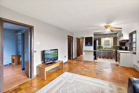 Living - 75 4th, Plainwell, MI 49080 photo 4 of 5