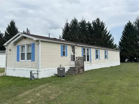 600 14th, Three Rivers, MI 49093 photo 3