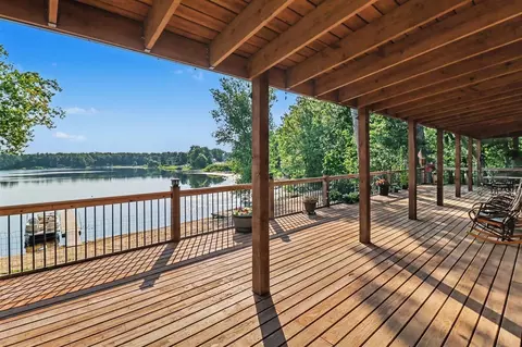 Exterior - 375 S Maple, Branch, MI 49402 photo 7 of 14