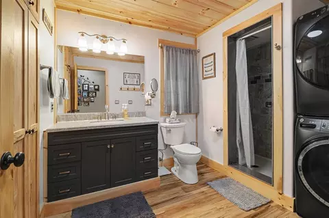 Bath - 375 S Maple, Branch, MI 49402 photo 1 of 1