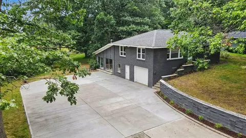16597 152nd, Spring Lake, MI 49456