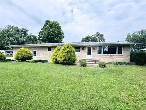 2575 Huntly, Niles, MI 49120