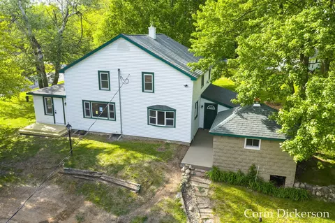 Exterior - 10860 Douglas, Plainwell, MI 49080 photo 5 of 13
