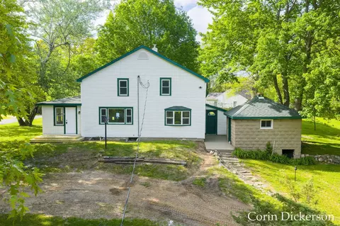 Exterior - 10860 Douglas, Plainwell, MI 49080 photo 6 of 13