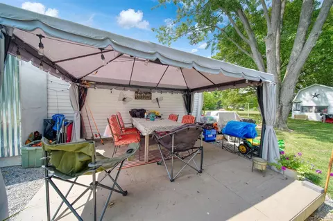 Exterior - 1418 Moore, Adrian, MI 49221 photo 5 of 15