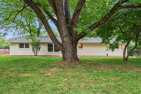 Exterior - 6627 S Jackson, Jackson, MI 49201 photo 8 of 8