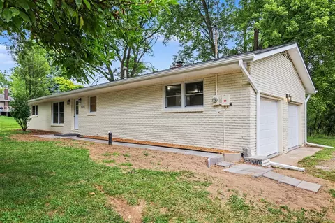 Exterior - 6627 S Jackson, Jackson, MI 49201 photo 7 of 8