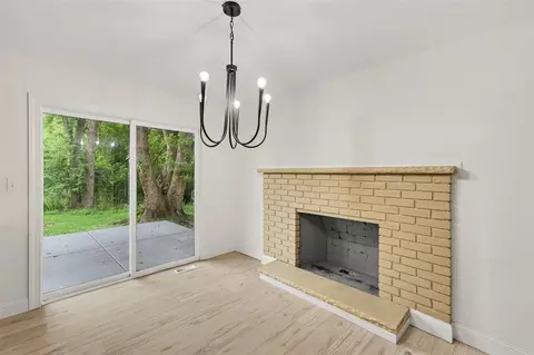 Living - 6627 S Jackson, Jackson, MI 49201 photo 1 of 4
