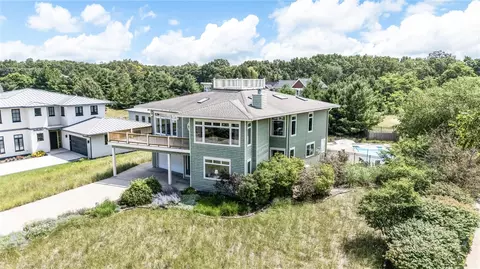 51218 Main, Grand Beach, MI 49117