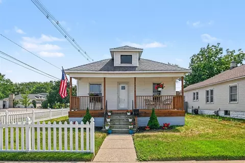 1448 Columbus, Grand Haven, MI 49417
