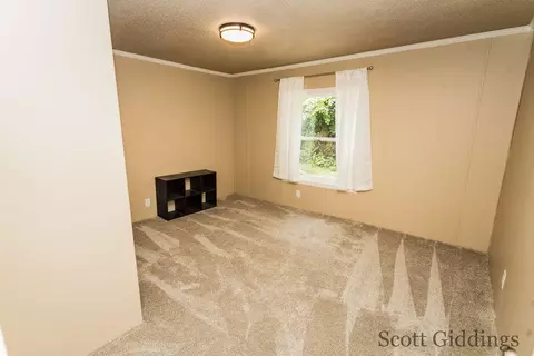 Bedroom - 318 E Bellevue, Stanton, MI 48888 photo 6 of 8