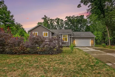 6637 Hall, Muskegon, MI 49442