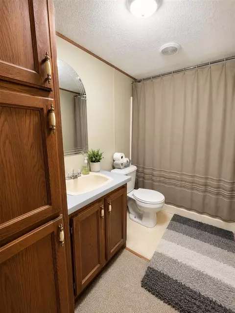 Bath - 12945 Saddler, Plainwell, MI 49080 photo 1 of 2