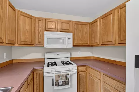 Kitchen - 11209 Jackson, Taylor, MI 48180 photo 3 of 6