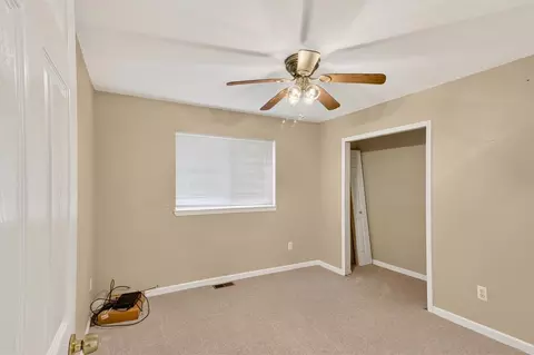 Bedroom - 11209 Jackson, Taylor, MI 48180 photo 1 of 10