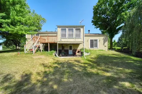 Exterior - 2129 Heights, Brooklyn, MI 49230 photo 3 of 5