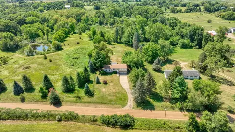 View/Area - 2129 Heights, Brooklyn, MI 49230 photo 2 of 3
