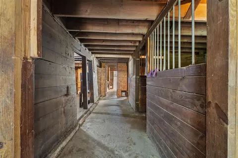 Entry Way - 7760 Empire, Benton Harbor, MI 49022 photo 10 of 11