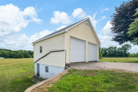 Exterior - 7760 Empire, Benton Harbor, MI 49022 photo 12 of 24