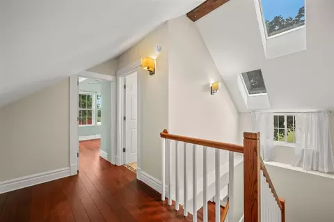 Entry Way - 7760 Empire, Benton Harbor, MI 49022 photo 6 of 11