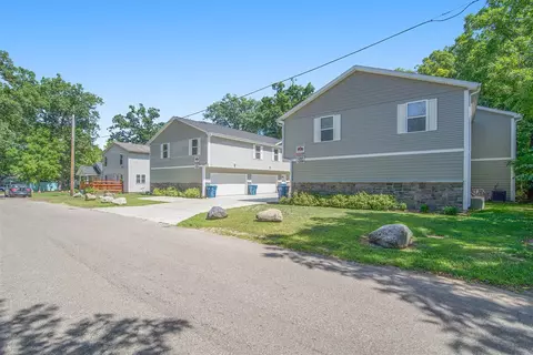 1201 Kimbark, Kalamazoo, MI 49006