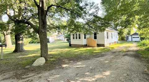 1146 Coolidge, Benton Harbor, MI 49022