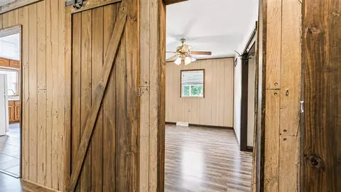 Entry Way - 6278 Brooklyn, Jackson, MI 49201 photo 2 of 2